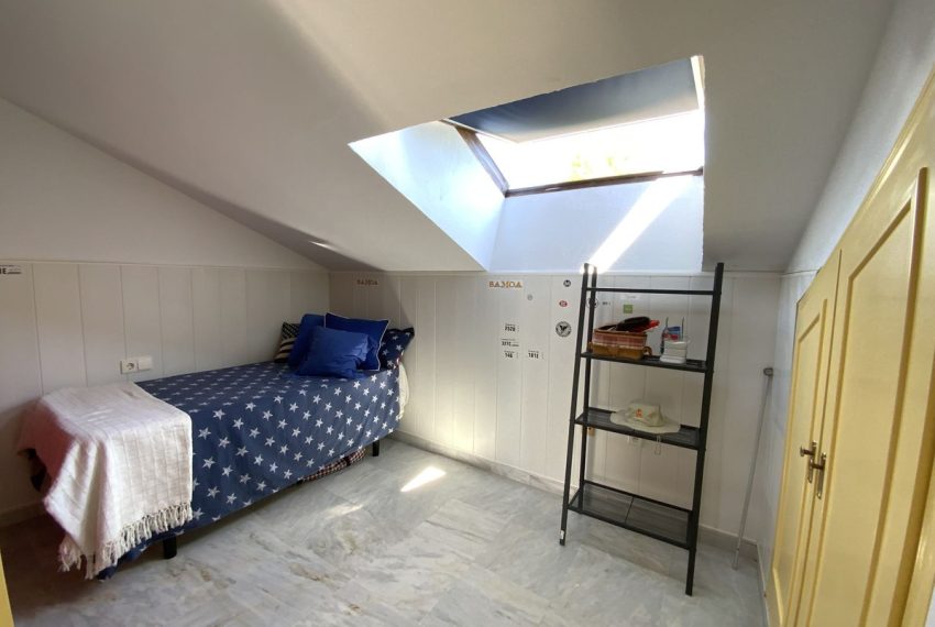 R4420957-Apartment-For-Sale-Nueva-Andalucia-Penthouse-Duplex-3-Beds-132-Built-9