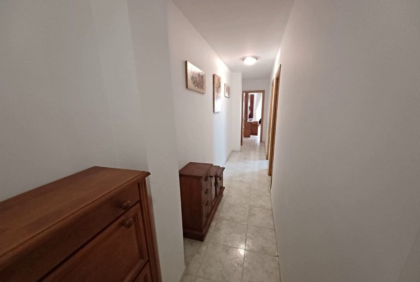 R4422046-Apartment-For-Sale-Coin-Middle-Floor-3-Beds-138-Built-17