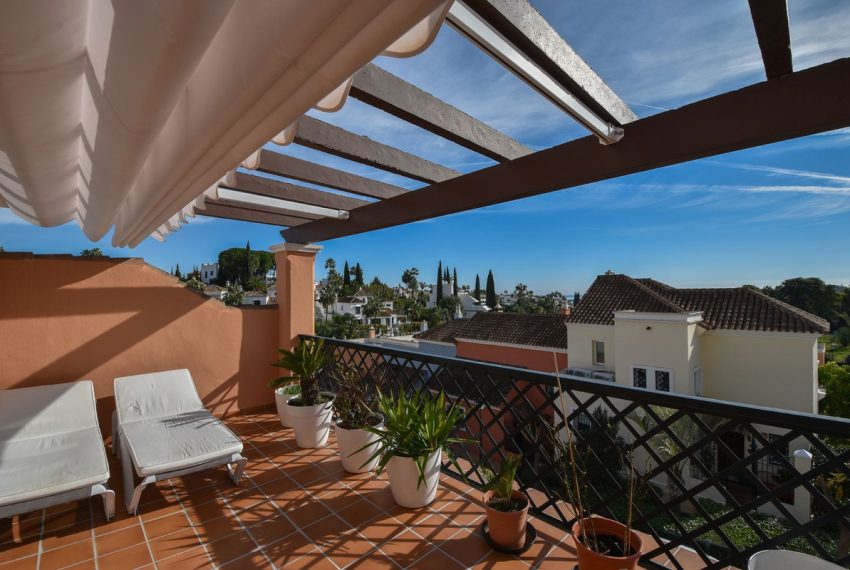 R4503346-Townhouse-For-Sale-Nueva-Andalucia-Terraced-4-Beds-234-Built-14