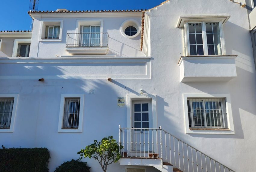 R4559698-Townhouse-For-Sale-Marbella-Terraced-4-Beds-160-Built-3