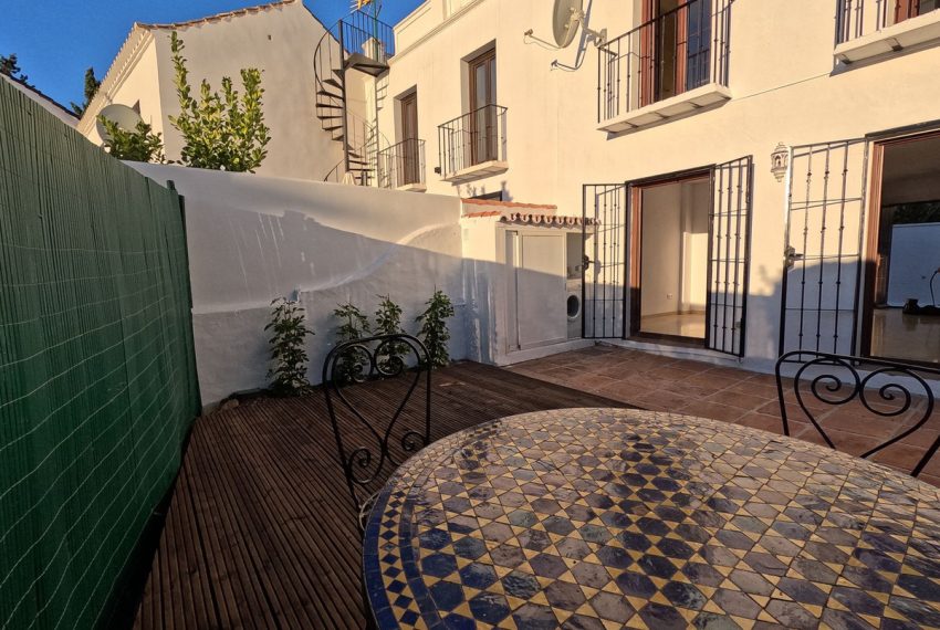 R4578340-Townhouse-For-Sale-Nueva-Andalucia-Terraced-2-Beds-95-Built-18