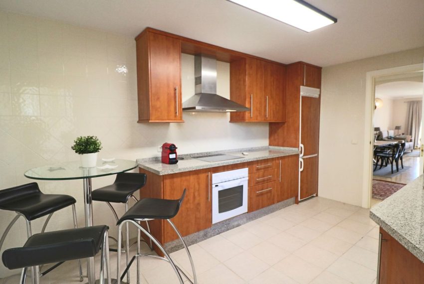 R4582033-Apartment-For-Sale-Elviria-Middle-Floor-2-Beds-135-Built-3