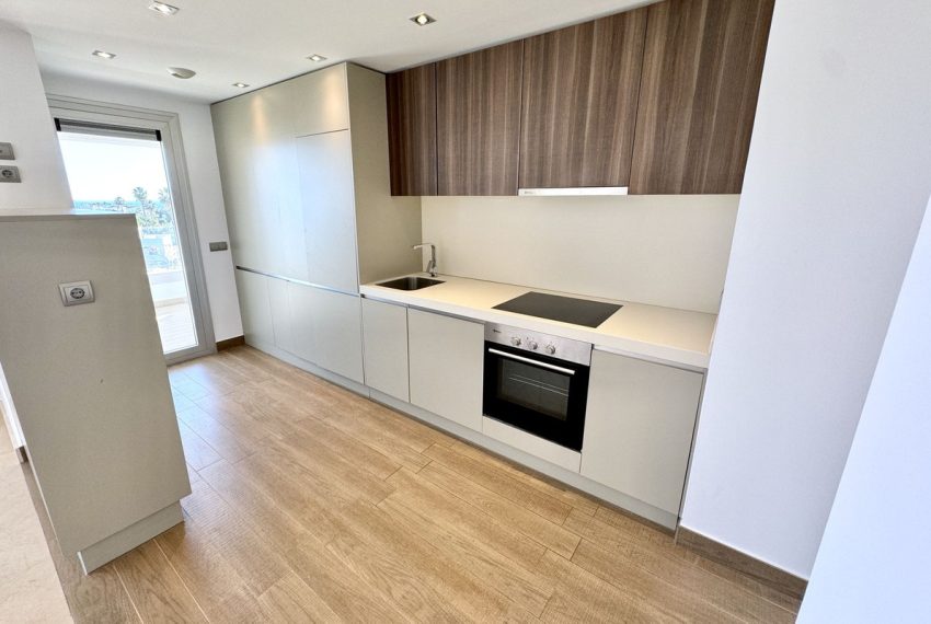R4599325-Apartment-For-Sale-San-Pedro-de-Alcantara-Penthouse-3-Beds-143-Built-5