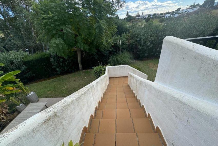 R4599370-Townhouse-For-Sale-Nueva-Andalucia-Terraced-4-Beds-145-Built-19