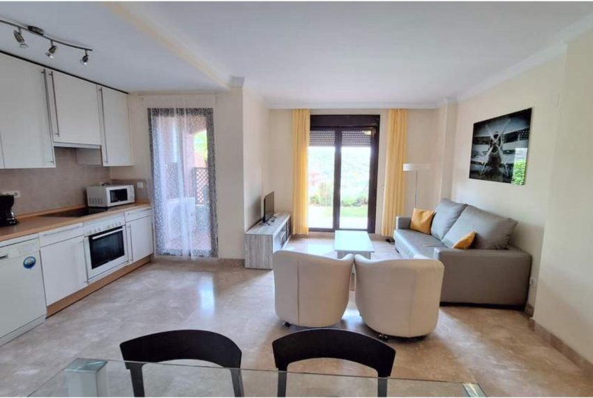 R4599640-Apartment-For-Sale-Estepona-Ground-Floor-2-Beds-79-Built-4