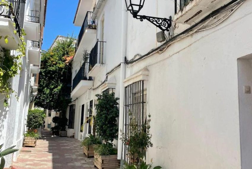 R4618795-Townhouse-For-Sale-Marbella-Terraced-3-Beds-161-Built-1