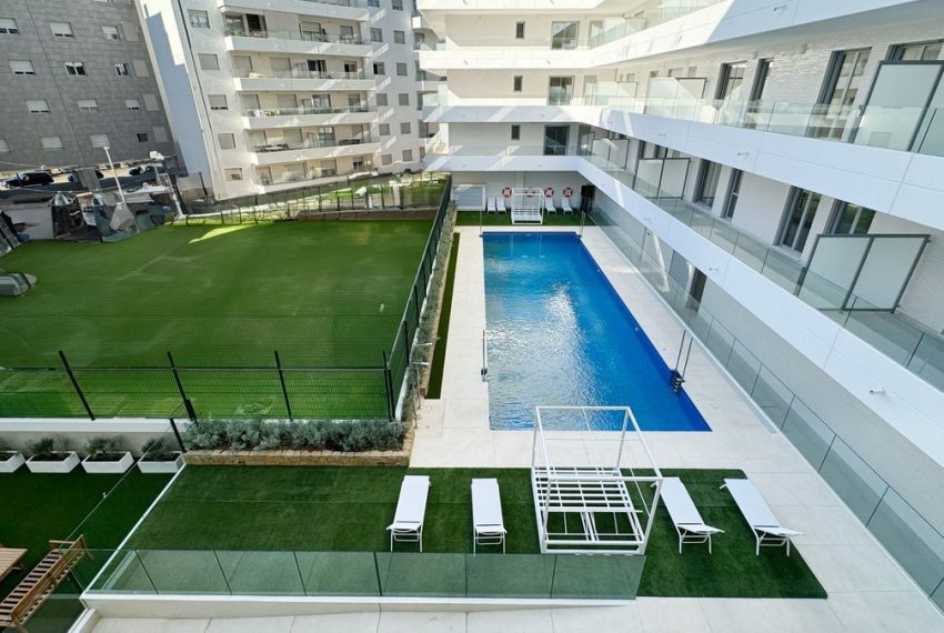 R4643890-Apartment-For-Sale-Nueva-Andalucia-Middle-Floor-2-Beds-86-Built