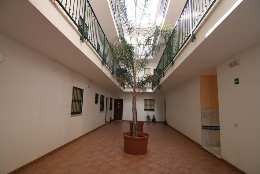 R4659256-Apartment-For-Sale-Coin-Ground-Floor-3-Beds-90-Built-13