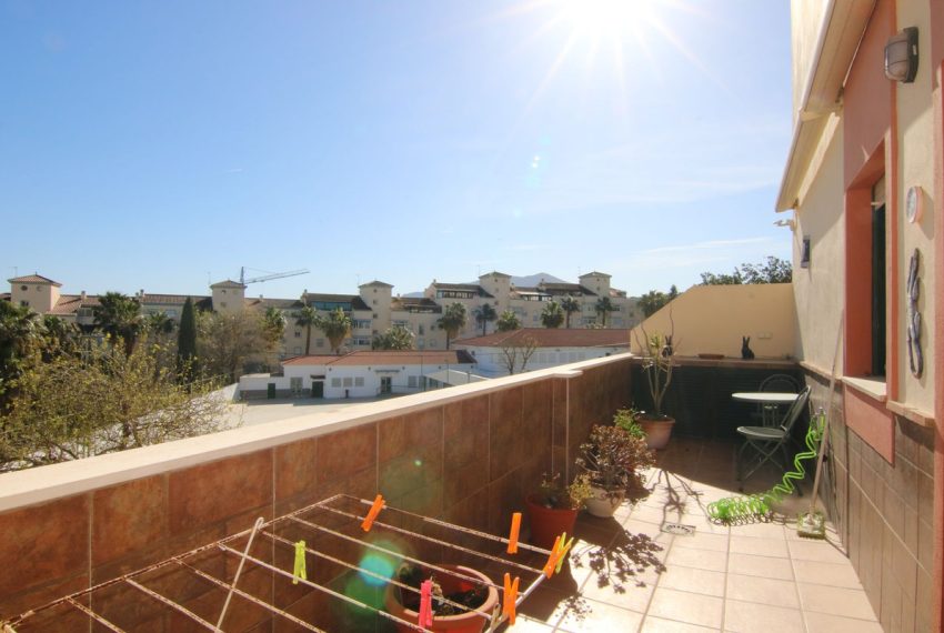 R4659256-Apartment-For-Sale-Coin-Ground-Floor-3-Beds-90-Built