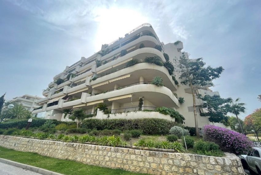 R4672996-Apartment-For-Sale-Marbella-Ground-Floor-3-Beds-133-Built