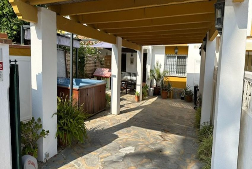 R4675975-Townhouse-For-Sale-Estepona-Terraced-3-Beds-208-Built-1