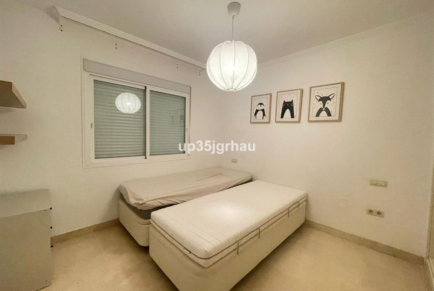 R4682008-Apartment-For-Sale-Estepona-Ground-Floor-2-Beds-90-Built-11
