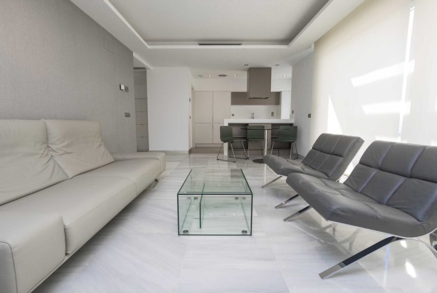 R3404251-Apartment-For-Sale-San-Pedro-de-Alcantara-Penthouse-3-Beds-123-Built-11