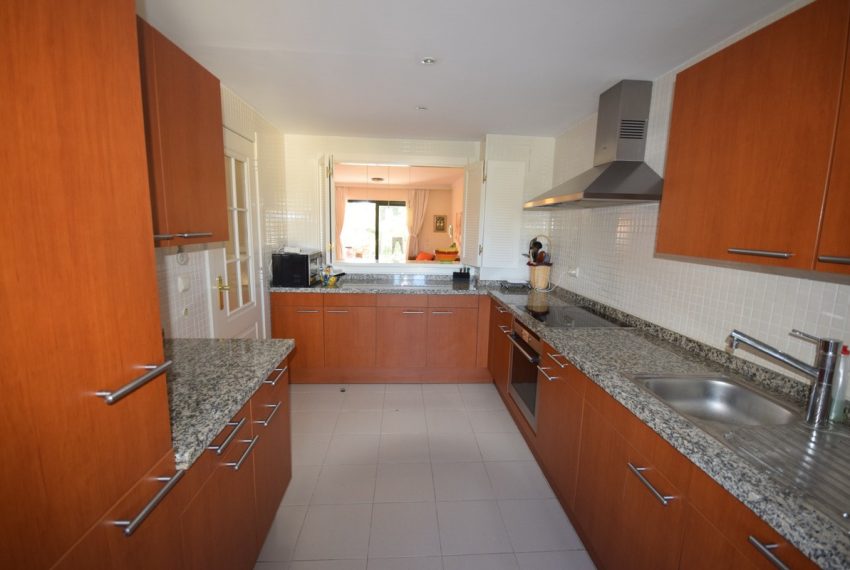 R3539410-Apartment-For-Sale-Nueva-Andalucia-Middle-Floor-2-Beds-127-Built-4