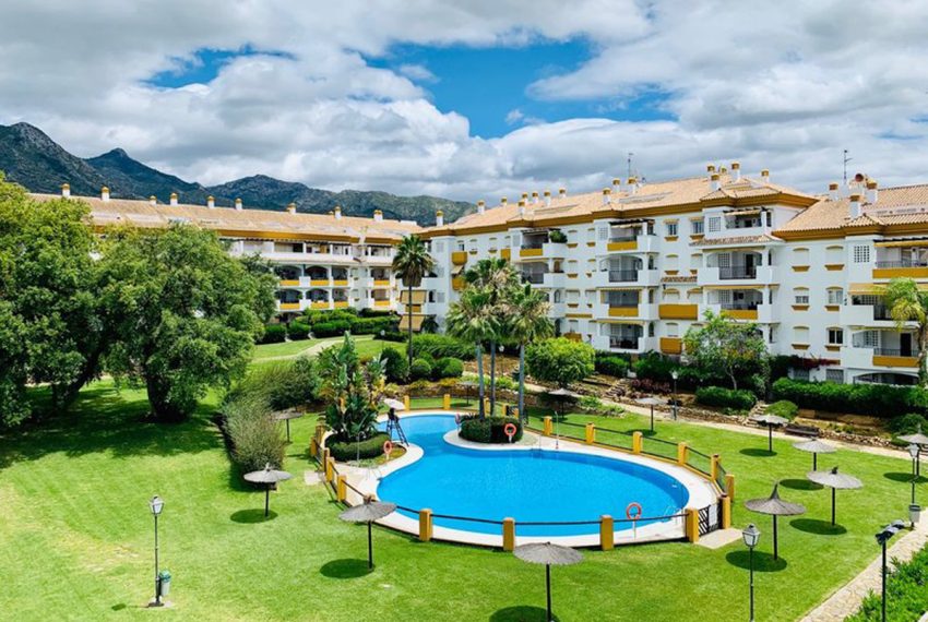 R4021651-Apartment-For-Sale-Marbella-Ground-Floor-2-Beds-97-Built