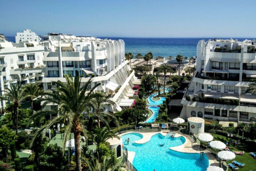 R4039072-Apartment-For-Sale-Marbella-Penthouse-4-Beds-350-Built