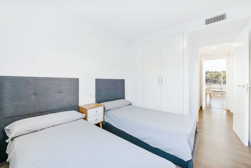 R4203985-Apartment-For-Sale-Estepona-Ground-Floor-2-Beds-80-Built-7