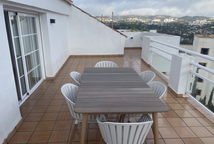 R4206301-Apartment-For-Sale-Nueva-Andalucia-Penthouse-2-Beds-88-Built-10