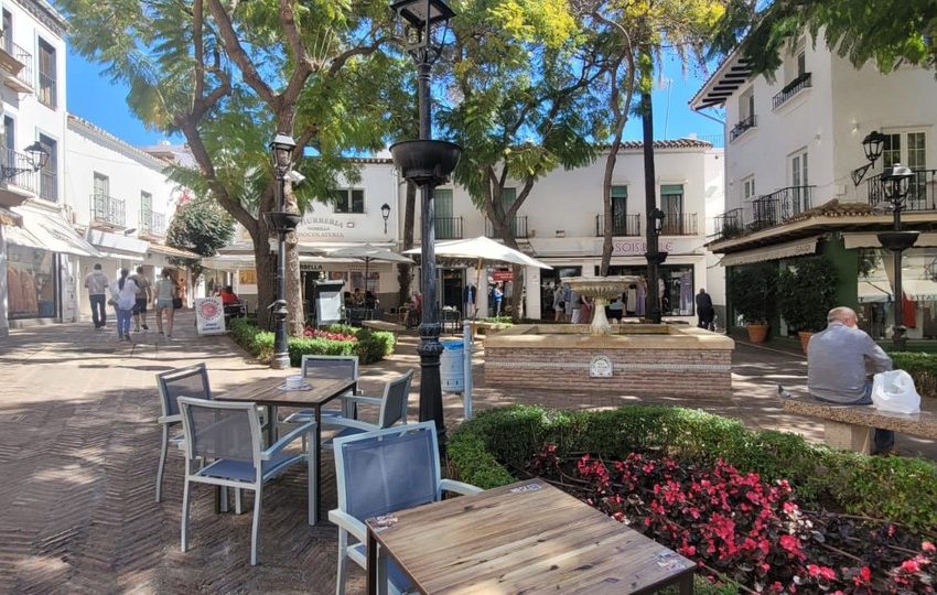 R4273129-Townhouse-For-Sale-Marbella-Terraced-4-Beds-151-Built-19