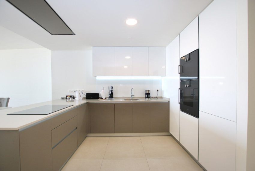R4355977-Apartment-For-Sale-La-Cala-de-Mijas-Ground-Floor-2-Beds-162-Built-13