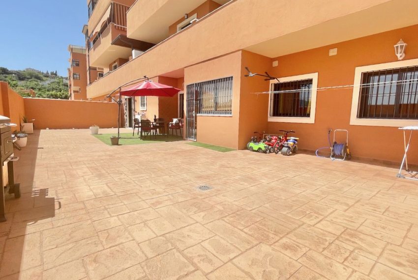 R4356025-Apartment-For-Sale-Coin-Ground-Floor-3-Beds-104-Built-2