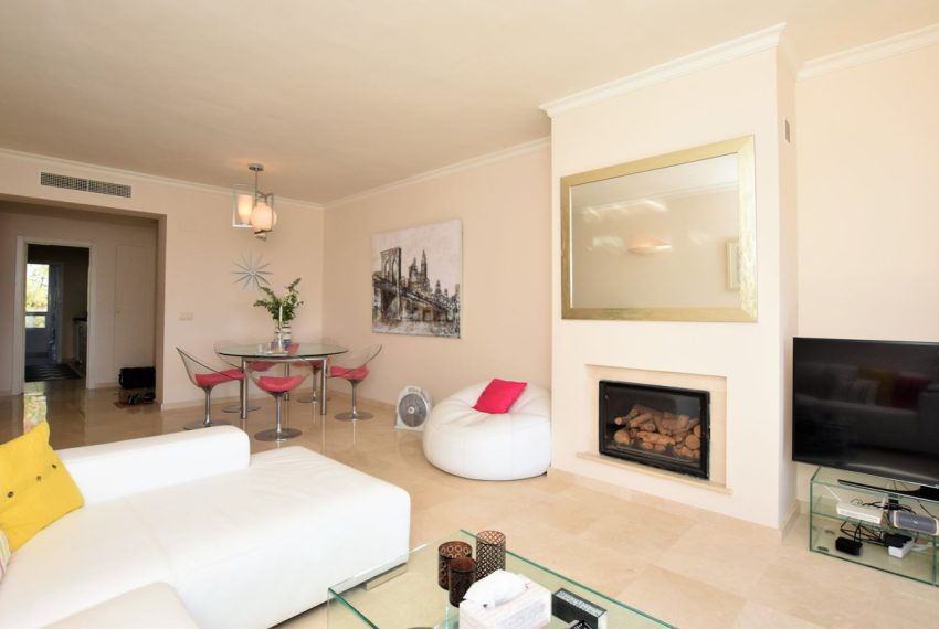 R4389013-Apartment-For-Sale-La-Quinta-Penthouse-3-Beds-145-Built-10