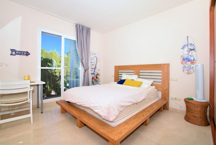 R4389013-Apartment-For-Sale-La-Quinta-Penthouse-3-Beds-145-Built-12
