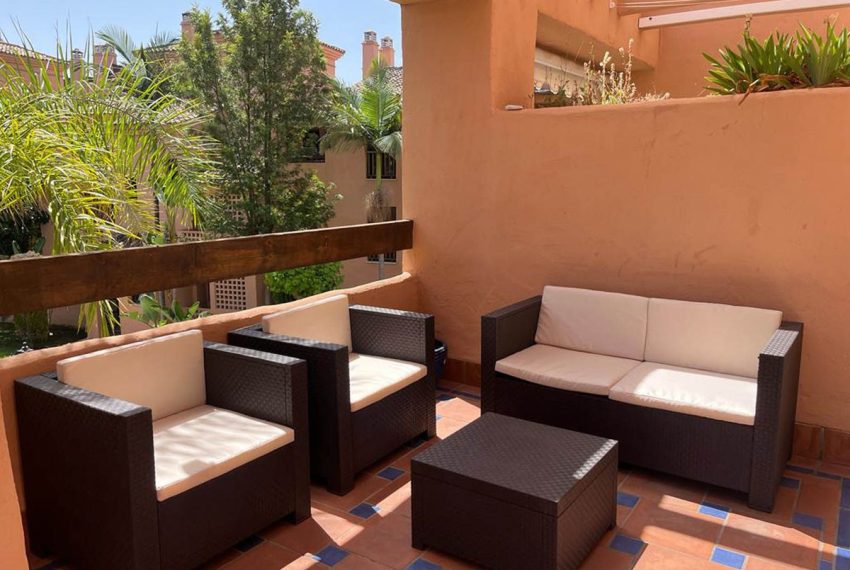 R4395085-Apartment-For-Sale-Hacienda-del-Sol-Middle-Floor-2-Beds-110-Built-2