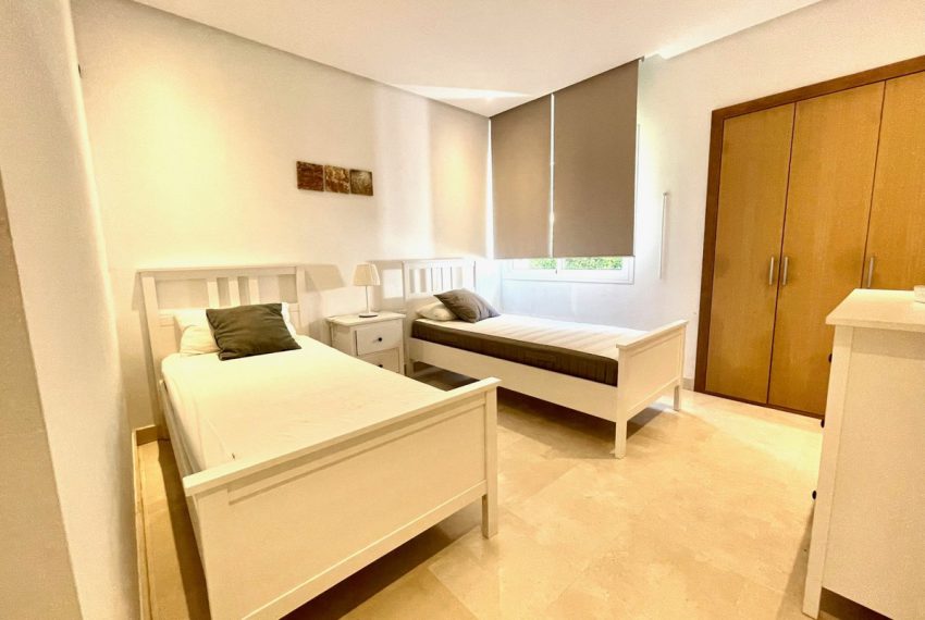 R4410166-Apartment-For-Sale-Estepona-Ground-Floor-3-Beds-152-Built-16
