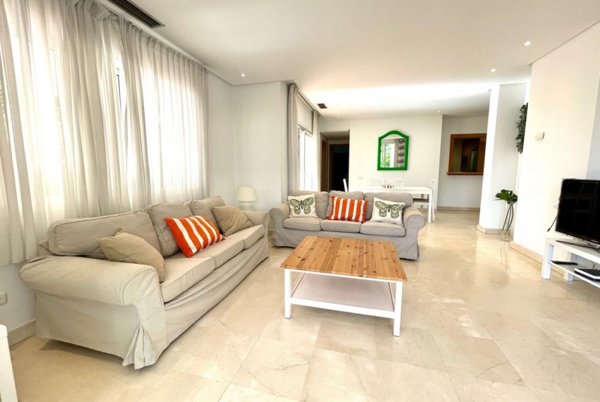R4410166-Apartment-For-Sale-Estepona-Ground-Floor-3-Beds-152-Built-2
