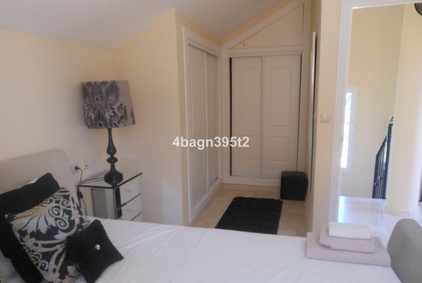 R4411978-Apartment-For-Sale-Elviria-Penthouse-Duplex-2-Beds-100-Built-10
