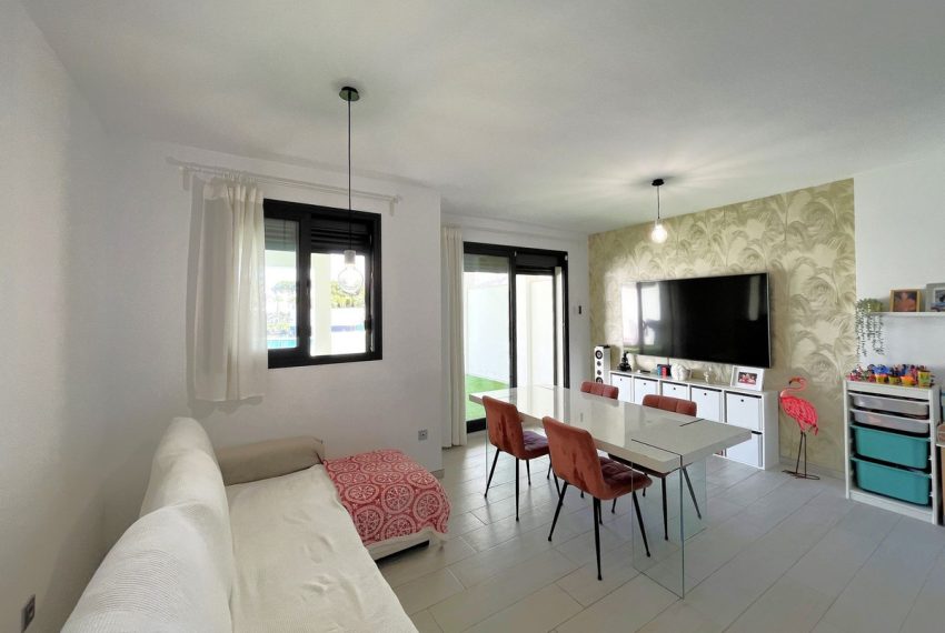 R4417807-Apartment-For-Sale-Estepona-Ground-Floor-2-Beds-80-Built-15