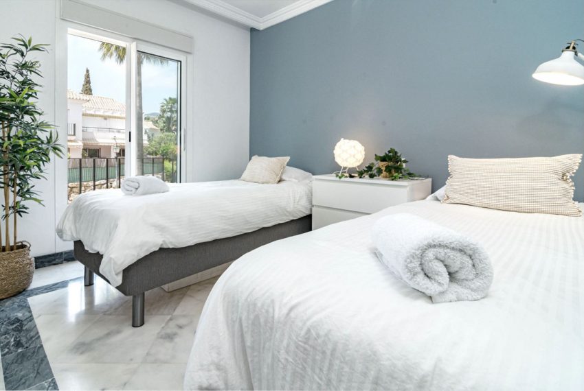 R4423603-Apartment-For-Sale-Nueva-Andalucia-Penthouse-2-Beds-106-Built-19