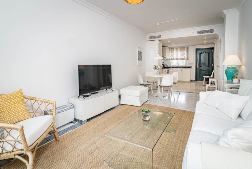 R4423603-Apartment-For-Sale-Nueva-Andalucia-Penthouse-2-Beds-106-Built-6