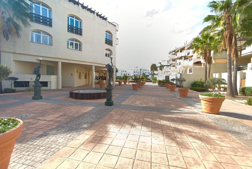 R4437280-Apartment-For-Sale-New-Golden-Mile-Ground-Floor-1-Beds-125-Built-18