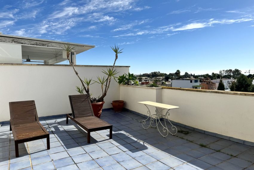R4459048-Apartment-For-Sale-Nueva-Andalucia-Penthouse-3-Beds-165-Built-2