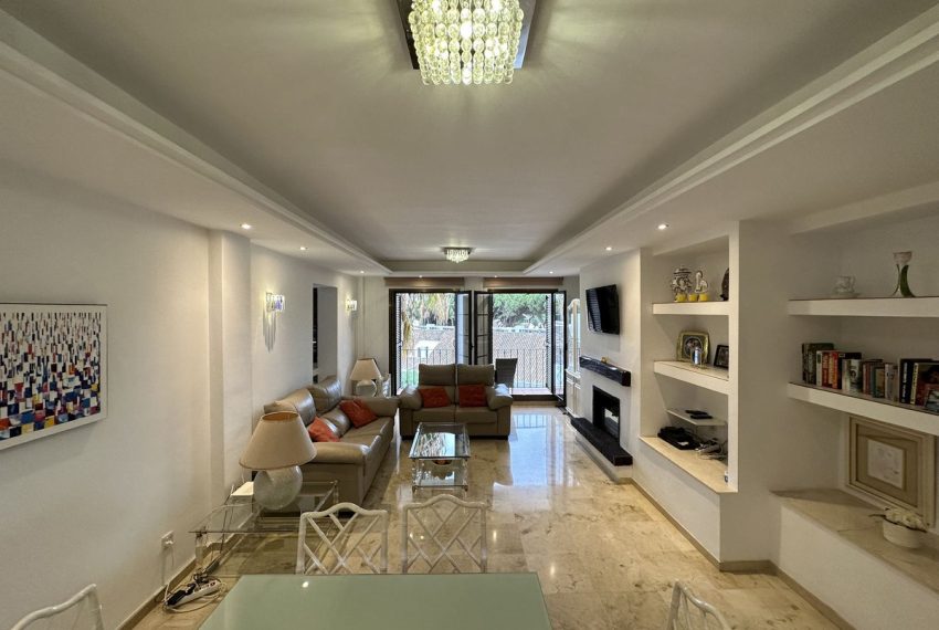 R4459321-Apartment-For-Sale-Nueva-Andalucia-Duplex-3-Beds-155-Built-6