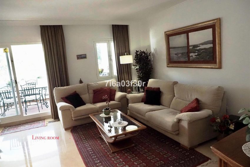 R4505203-Apartment-For-Sale-San-Pedro-de-Alcantara-Middle-Floor-3-Beds-155-Built-3