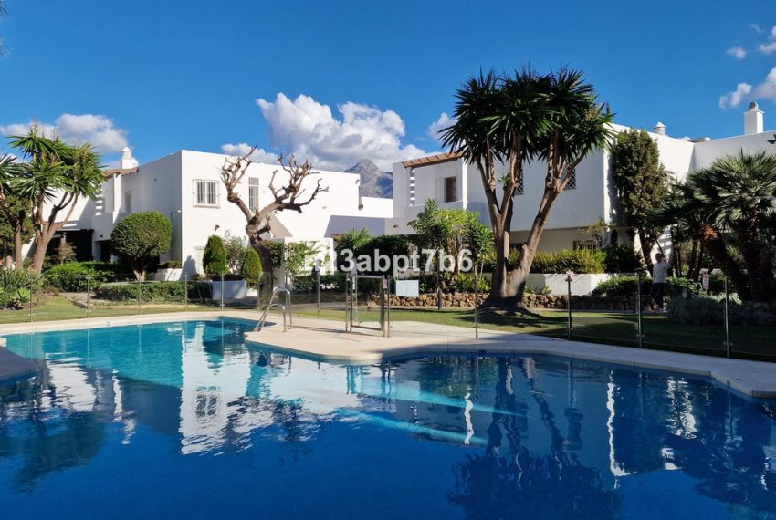 R4564105-Apartment-For-Sale-Nueva-Andalucia-Middle-Floor-2-Beds-84-Built-11