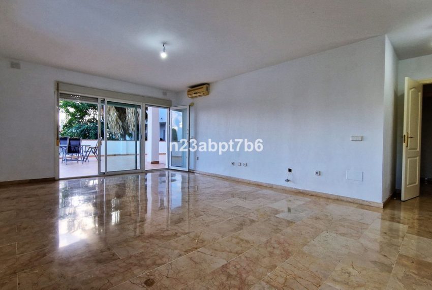 R4564105-Apartment-For-Sale-Nueva-Andalucia-Middle-Floor-2-Beds-84-Built-6