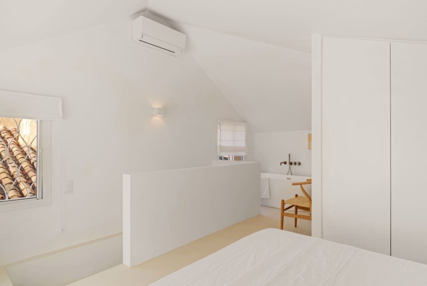 R4592077-Apartment-For-Sale-Nueva-Andalucia-Penthouse-2-Beds-108-Built-12