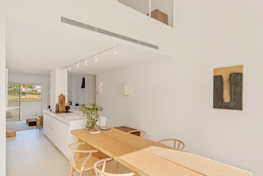 R4592077-Apartment-For-Sale-Nueva-Andalucia-Penthouse-2-Beds-108-Built-3
