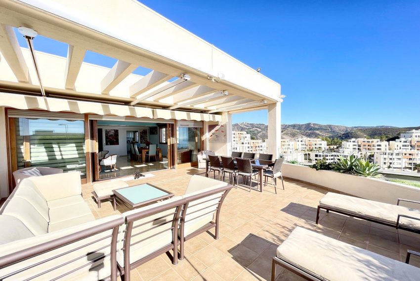 R4597381-Apartment-For-Sale-Marbella-Penthouse-3-Beds-360-Built-1