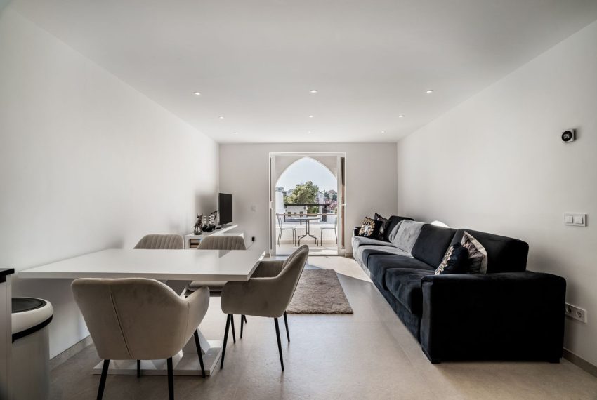 R4606537-Apartment-For-Sale-Nueva-Andalucia-Penthouse-Duplex-3-Beds-105-Built-4