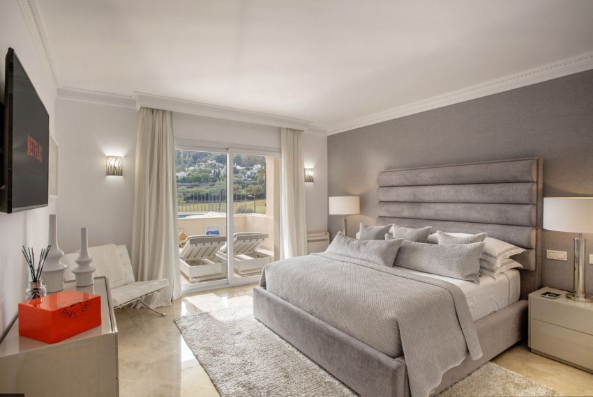 R4607368-Apartment-For-Sale-Nueva-Andalucia-Penthouse-Duplex-4-Beds-316-Built-19