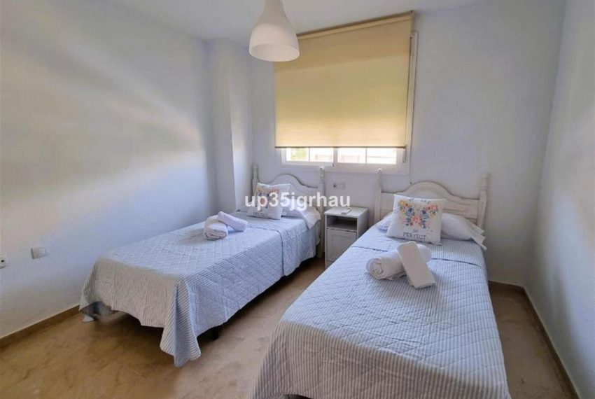 R4623052-Townhouse-For-Sale-Estepona-Terraced-3-Beds-250-Built-15