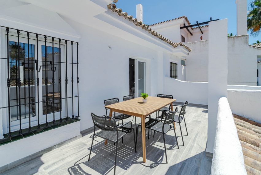 R4629955-Apartment-For-Sale-Nueva-Andalucia-Penthouse-2-Beds-135-Built-19