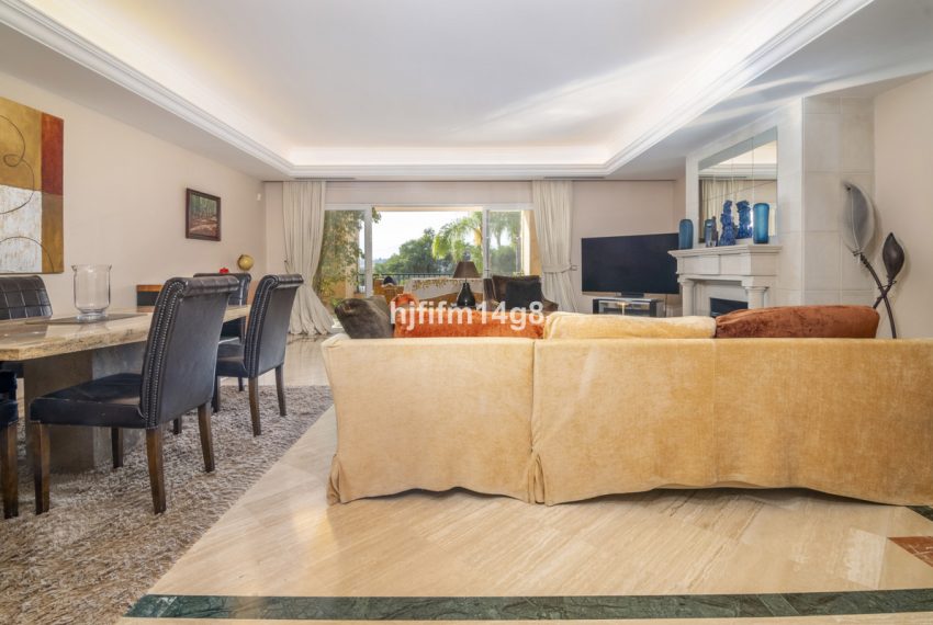 R4644601-Apartment-For-Sale-The-Golden-Mile-Middle-Floor-3-Beds-255-Built-7
