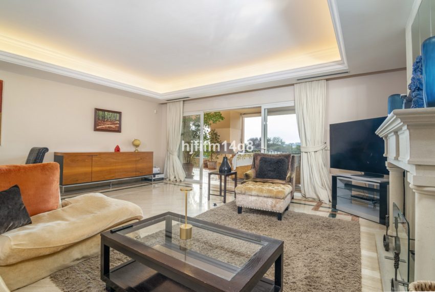 R4644601-Apartment-For-Sale-The-Golden-Mile-Middle-Floor-3-Beds-255-Built-8