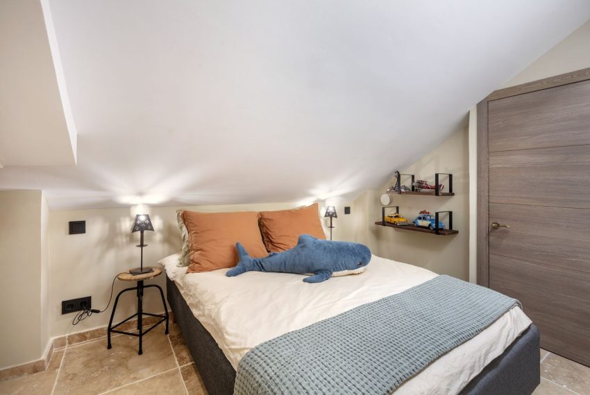 R4653505-Apartment-For-Sale-Nueva-Andalucia-Penthouse-Duplex-4-Beds-145-Built-7